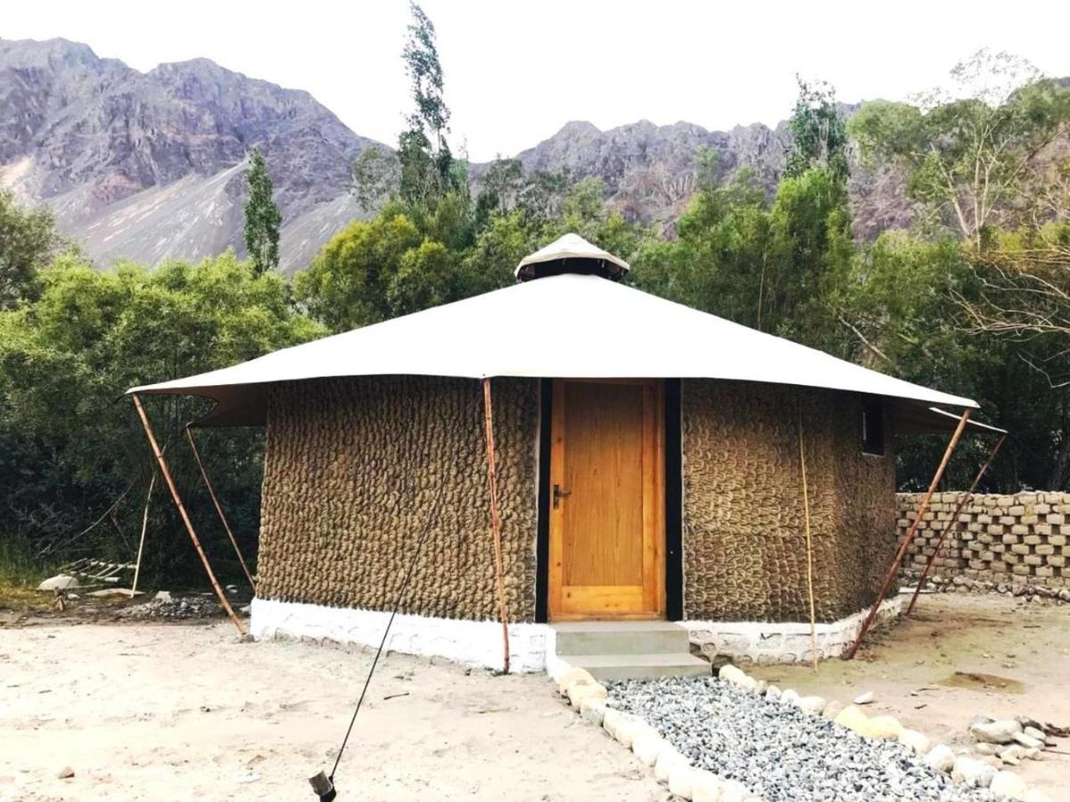 Chalet Seabuckthorn - Hunder Hundar Luaran gambar
