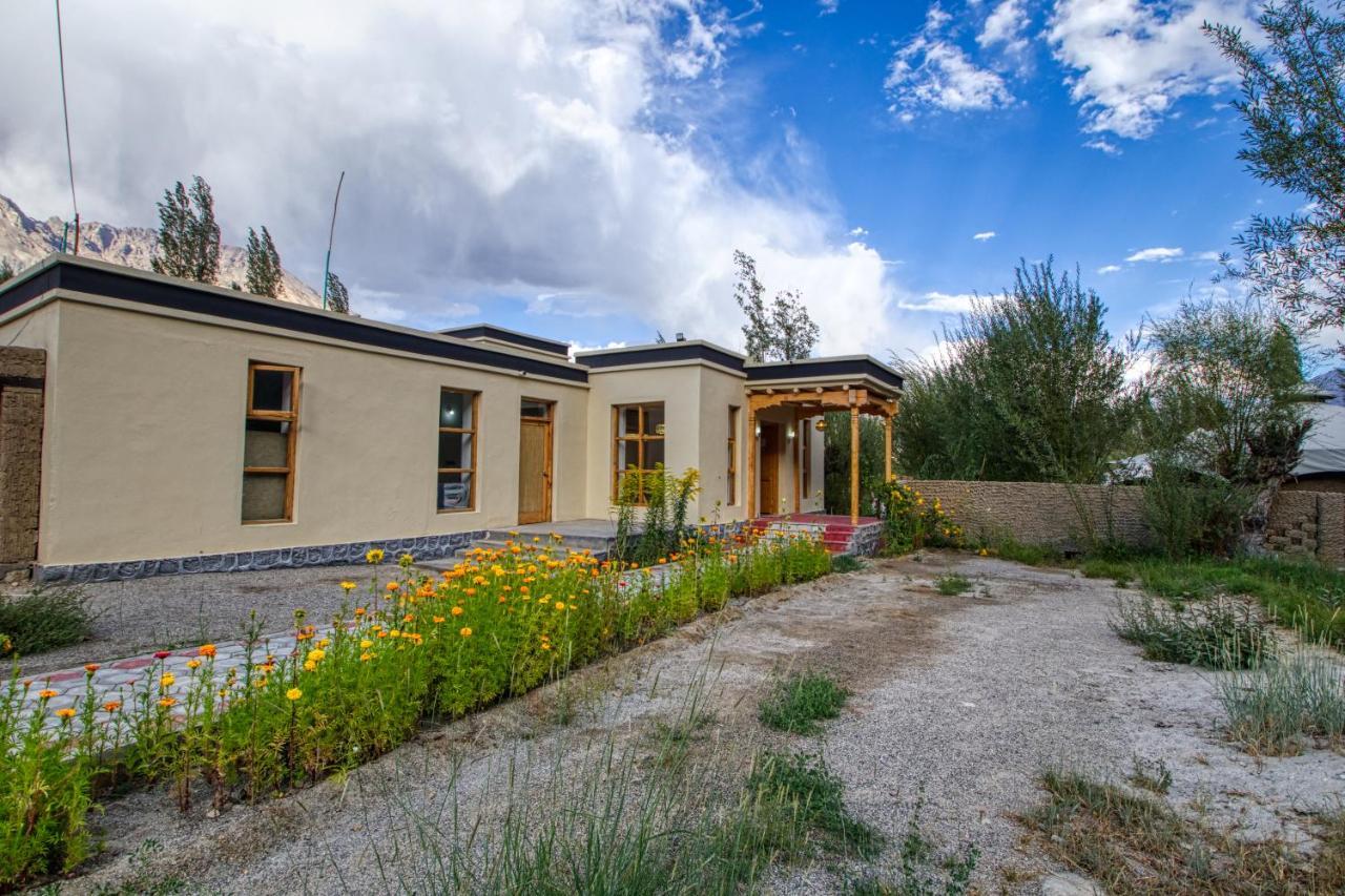 Chalet Seabuckthorn - Hunder Hundar Luaran gambar